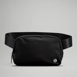 Lululemon belt bag